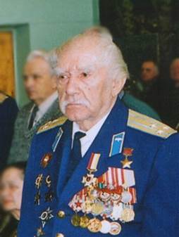 Герой Советского Союза А.И. Шмаков. 2010 г.